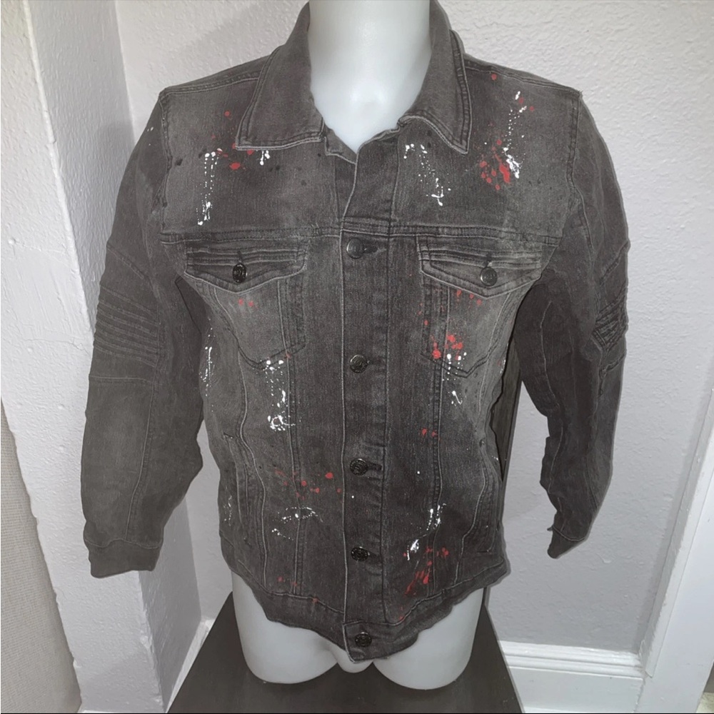 Akademiks Jeanius Mens Graphite Paint Splatter Jean Jacket, Size L